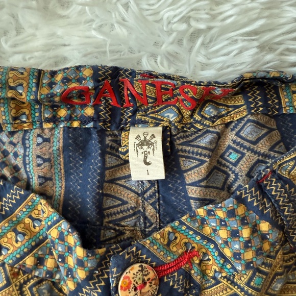 Ganesh Patterned Shorts - Picture 3 of 8
